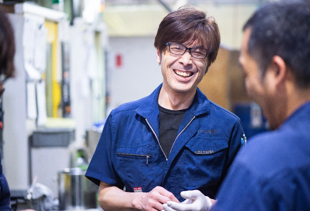 社長への一極集中が生む、見積り業務の「属人化」と「捜索ロス」